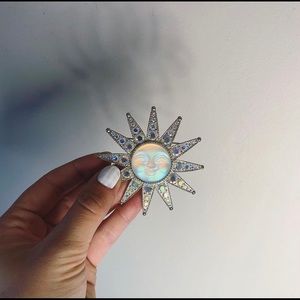 kirks folly sunburst pin